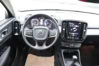 Volvo XC 40 T3 Momentum Pro