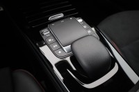 Mercedes-Benz Shooting Brake CLA 250 e AMG Line