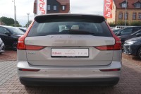 Volvo V60 B4 Core M-Hybrid