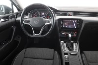 VW Passat Variant 1.5 TSI DSG Business