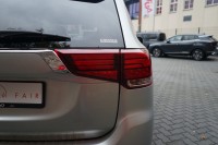 Mitsubishi Outlander 2.4 Plug-In Hybrid Plus 4WD