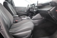 Peugeot 208 1.2 PureTech AT