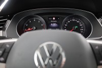 VW Passat Variant 1.5 TSI DSG Business