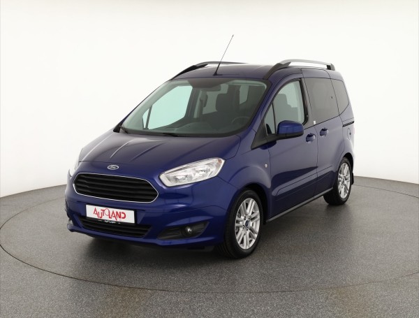 Ford Tourneo Courier 1.0 Titanium