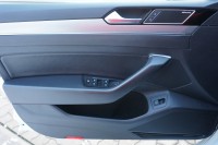 VW Arteon 2.0 R-Line