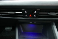 VW Golf VIII Variant Style