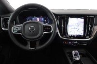 Volvo V60 B4 R Design