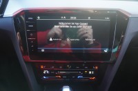 VW Passat Variant 2.0 TDI R-Line Matrix