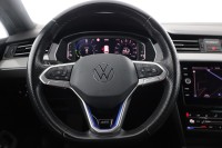 VW Passat Variant GTE