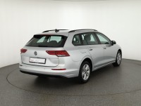 VW Golf VIII Variant 1.0 eTSI DSG