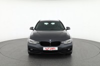 BMW 320 320d Touring Advantage