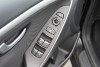 Hyundai i30 1.6 CRDi DPF YES! Silver blue