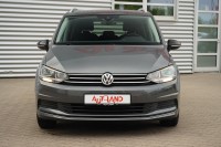 VW Touran 1.5 TSI DSG IQ.DRIVE