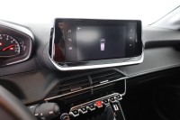Peugeot 208 PureTech 100