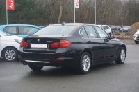 BMW 320 320i xDrive Luxury Line