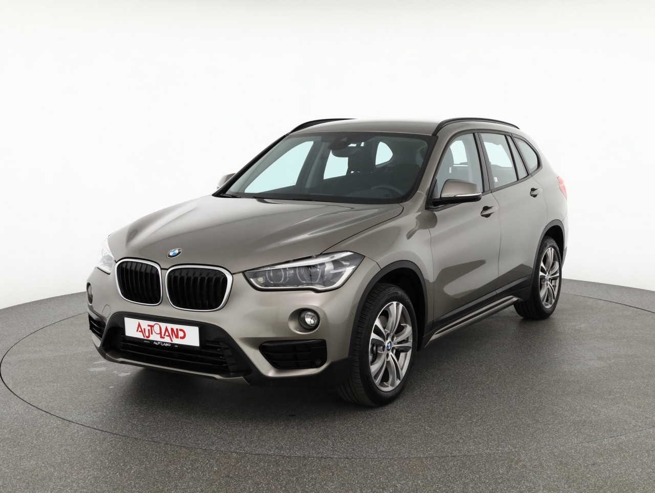 BMW X1 xDrive 20iA Sport Line