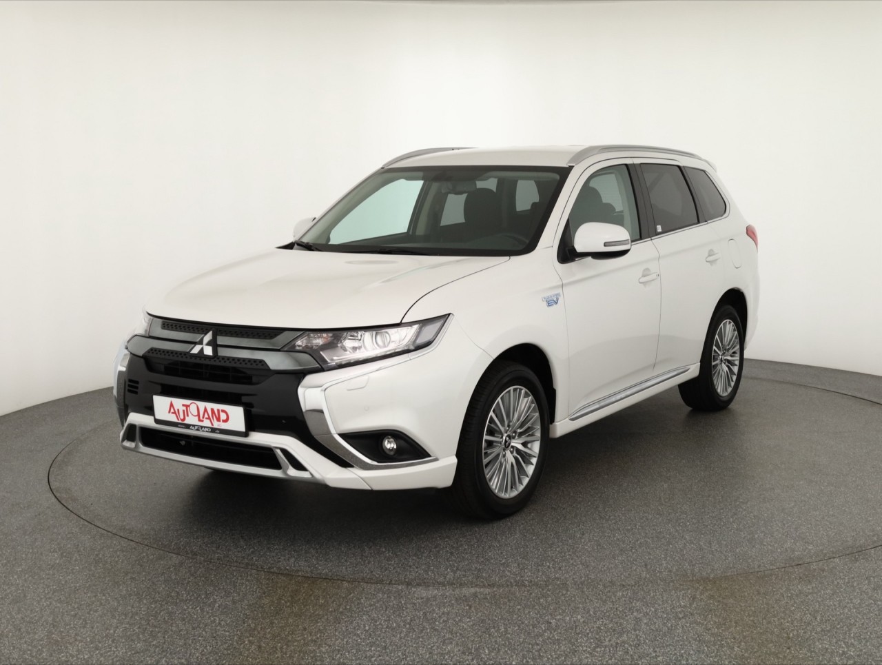 Mitsubishi Outlander 2.4Hybrid PHEV Basis 4WD