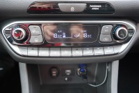 Hyundai i30 cw 1.5T-GDi mHev AT