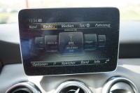Mercedes-Benz GLA 200 Standard