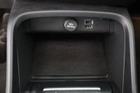 Volvo XC 40 XC40 T3 Momentum Pro