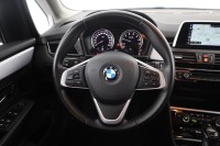 BMW 225 xe Advantage
