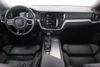 Volvo V60 Kombi 2.0 T5 R-Design