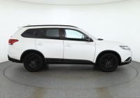 Mitsubishi Outlander 2.0 MIVEC Spirit+ Aut.