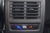 VW Golf VIII Active eTSI DSG