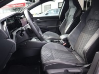 VW Golf VIII Variant 2.0 TDI R-Line