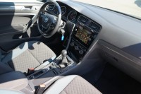 VW Golf VII Variant 1.6 TDI IQ.DRIVE