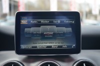 Mercedes-Benz CLA 200 AMG Line