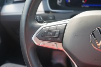 VW Passat Variant 2.0 TDI Elegance R-Line