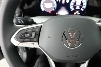 VW Golf VIII 1.5 TSI