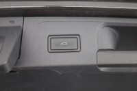 VW Passat Variant 2.0 TDI DSG Elegance