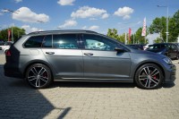 VW Golf VII Variant 2.0 TDI DSG GTD