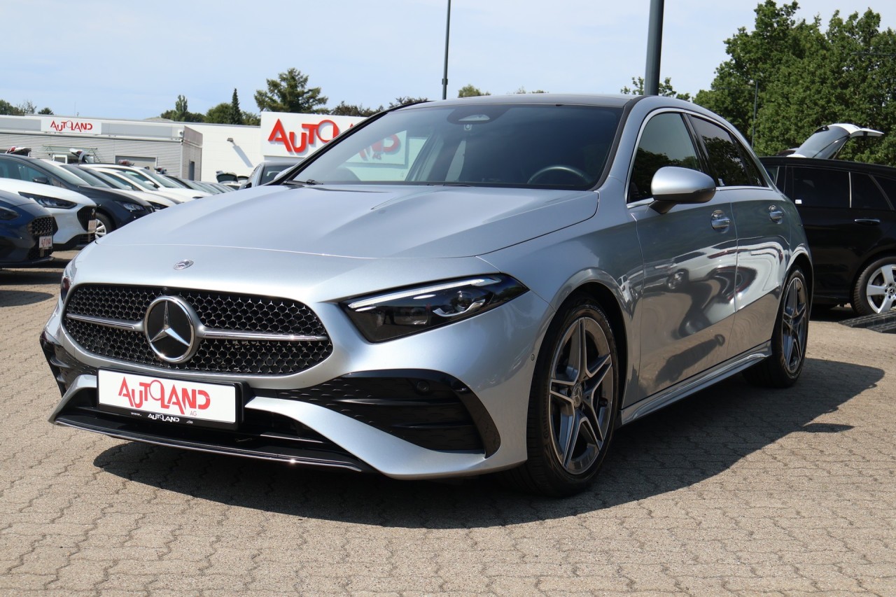 Mercedes-Benz A 180 A180 AMG Line Pano