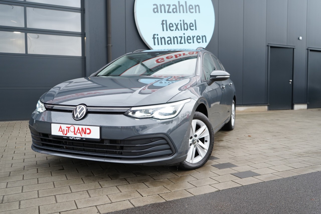 VW Golf VIII Variant Life eTSI DSG
