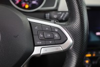 VW Passat Variant 2.0 TSI DSG R-Line