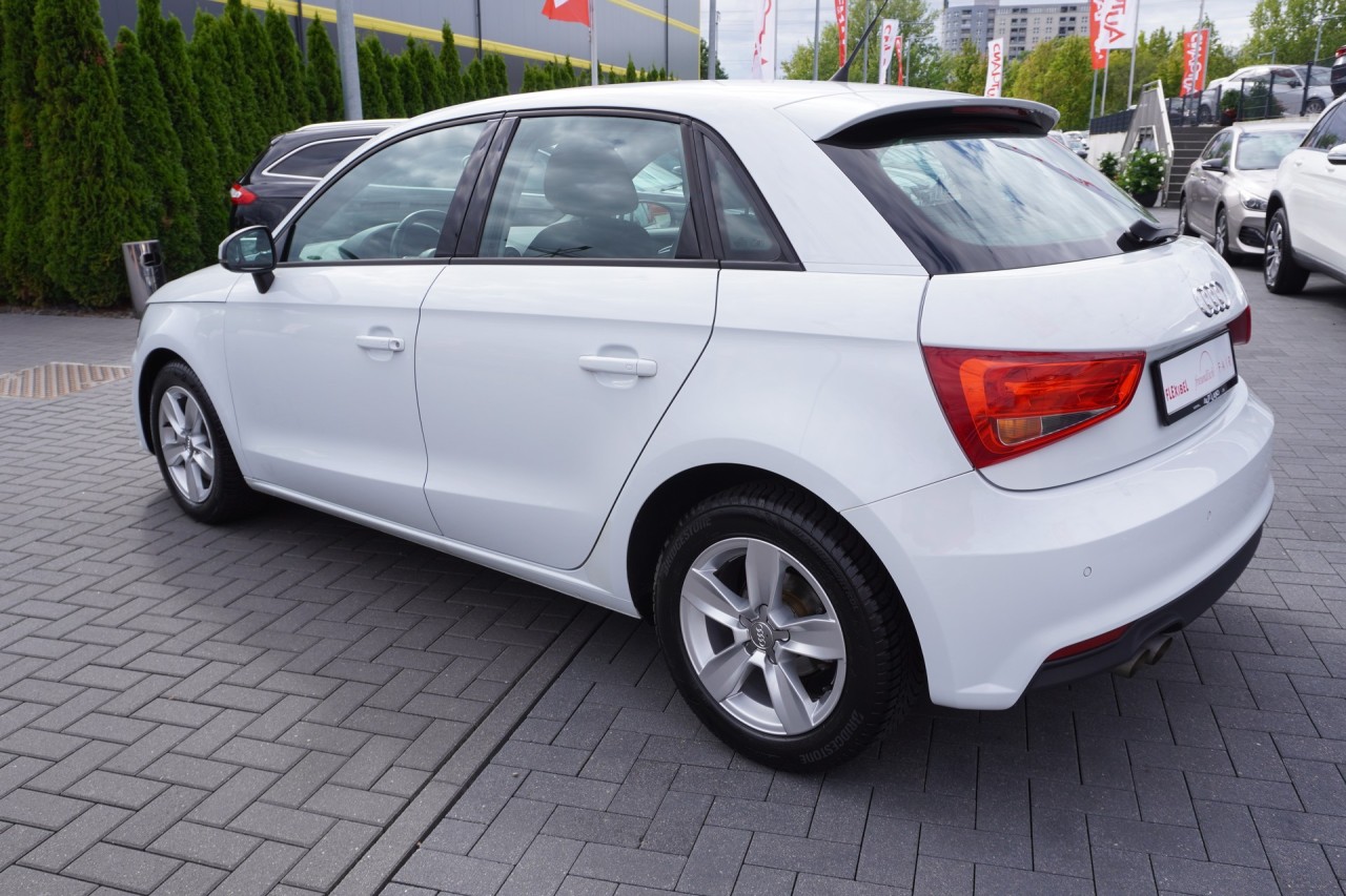 Audi A1 Sportback 1.4 TFSI basis
