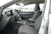 VW Golf VIII Variant Life eTSI DSG