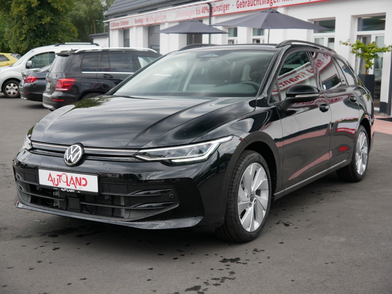 VW Golf VIII Variant 1.5 TSI DSG