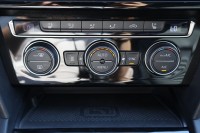 VW Passat Variant 2.0 TDI R-Line 4Motion
