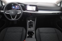 VW Golf VIII 1.0 TSI