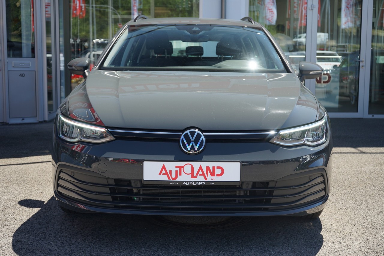 VW Golf VIII Variant 1.5 TSI Life OPF