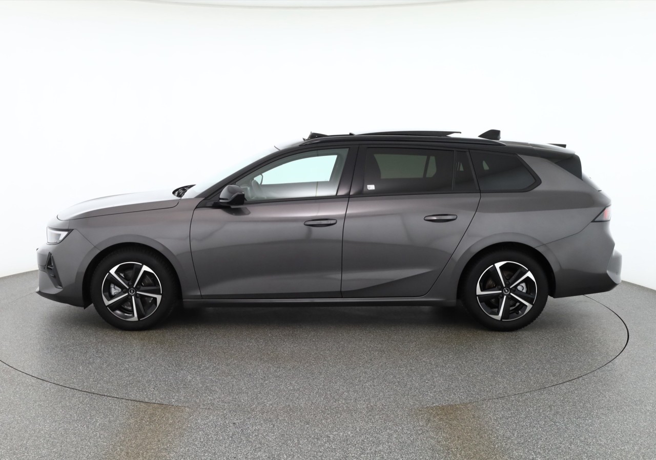 Opel Astra ST GS 1.2 Turbo