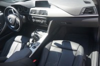 BMW 318 318d Touring Advantage