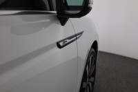 VW Touran 2.0 TDI R-Line