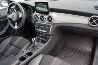 Mercedes-Benz GLA 200 Urban
