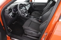 Audi Q3 35 1.5 TFSI S line