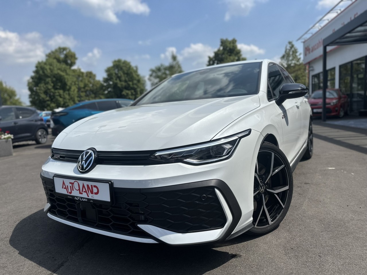 VW Golf VIII 2.0 TSI GTI DSG
